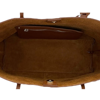 JEMMA’S CHIC-CARRYALL LEATHER TOTE